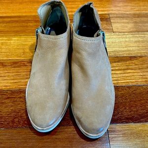 Dolce Vita - low bootie - 7.5